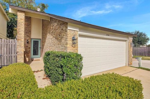 2901 Pegasus Dr, Garland TX  75044-6239 exterior