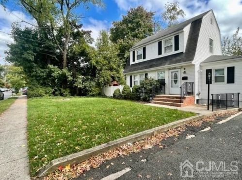483 Valmere Ave, Piscataway, NJ 08854-1559