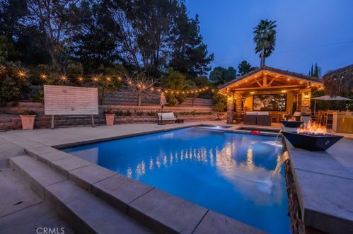 21633 Sleepy Hollow Ct, Walnut, CA 91789-1452
