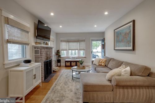 46 Nicholson Rd, Camden NJ  08106-1048 exterior