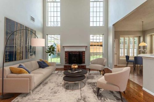 4621 Parkview Ln, Fort Worth TX  76137-5457 exterior