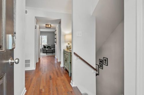 28 Ivy Pkwy, Atlanta, GA 30342-4241
