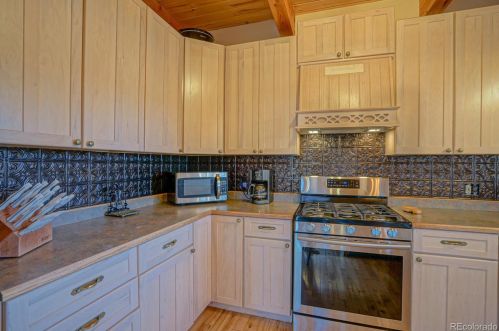 277 Thompson Rd, Wahatoya CO  81055-9648 exterior