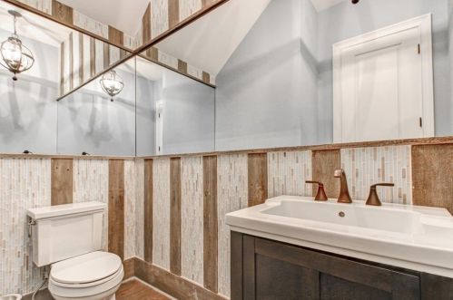 3636 Brookleigh Ln, Atlanta GA  30319-2219 exterior