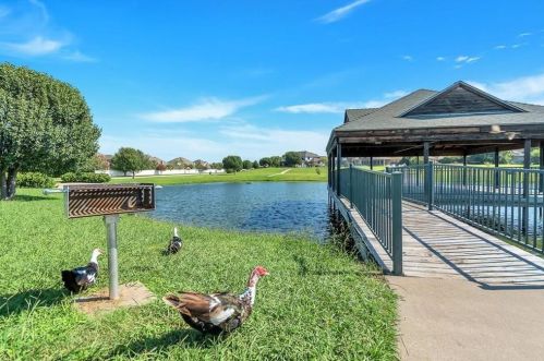 7100 Brekenridge Dr, Fort Worth TX  76179-2569 exterior