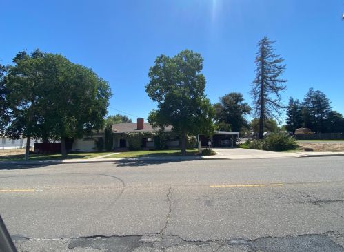 952 Central Ave, Modesto, CA 95351-4803