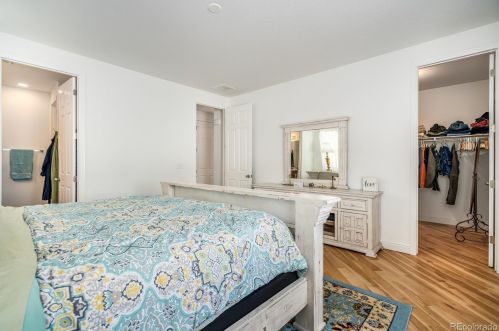 273 Kewaunee Way, Aurora CO 80016-4327 exterior