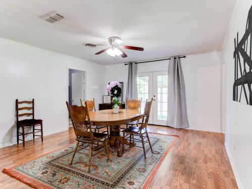 5621 Wedgworth Rd, Fort Worth TX  76133-2806 exterior
