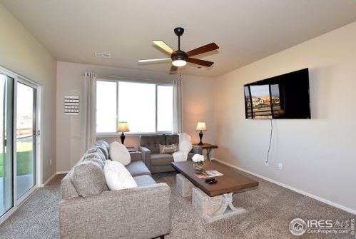 2731 Sapphire St, Loveland CO 80537-2024 exterior