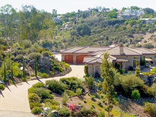 9785 Rimrock Summit Ln, Escondido, CA 92026-6120
