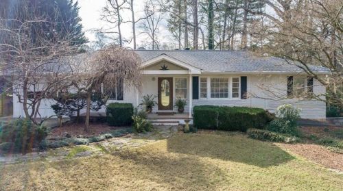 4918 Glaze Dr, Atlanta, GA 30360-1702