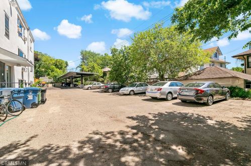 415 Ridgewood Ave, Minneapolis MN  55403-3557 exterior