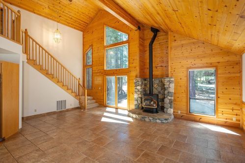 12276 Greenleaf Way, Truckee, CA 96161-6229