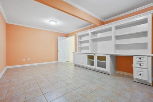 1673 Executive Park Ln, Atlanta GA  30329-3132 exterior