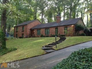5 Rockridge Rd, Rome, GA 30165-4215