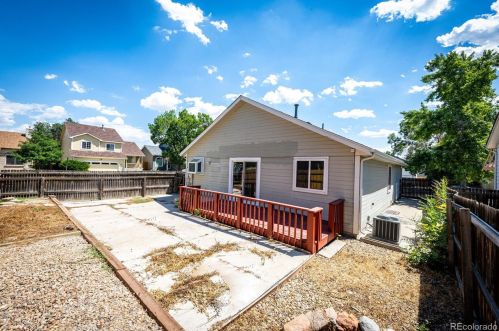 3865 63rd Ave, Arvada CO  80003-6719 exterior