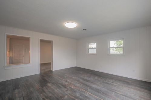 2250 Capri Dr, Fort Worth TX  76114-1949 exterior