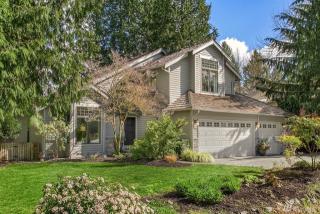 2012 231st Pl, Redmond, WA 98074-6543