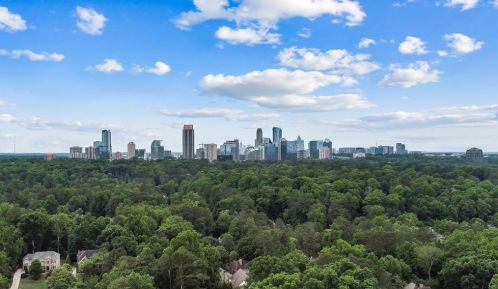 4239 Carmain Dr, Atlanta GA  30342-3504 exterior