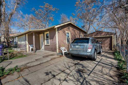 2809 Short Pl, Denver, CO 80204-4815