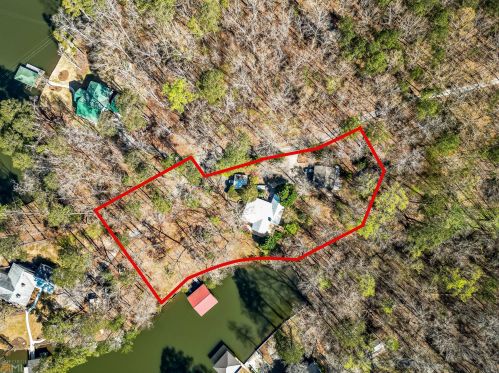 155 Robin Rd, Jackson, GA 30233-4100