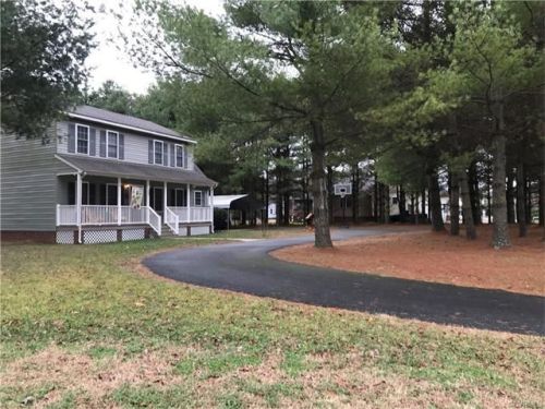 105 Parkwood Dr, Aylett, VA 23009-2954