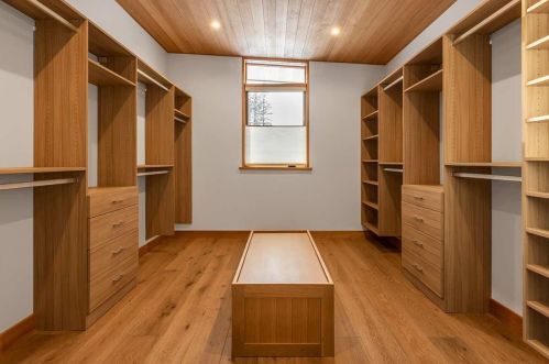 705 John Mckinney, Truckee CA  96161-5190 exterior