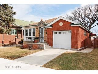 6930 Riverside Dr, Forest View, IL 60402-2232