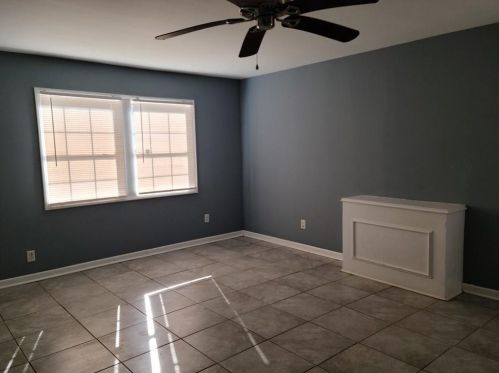 910 Dawn Ct, Conyers GA  30094-2712 exterior