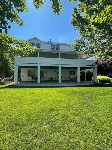 2453 Flanders Ct, Denver, CO 80013-7692
