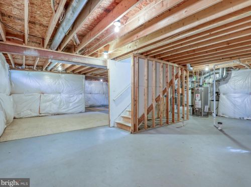 49 Pebble Beach Cir, Charles Town WV  25414-4061 exterior