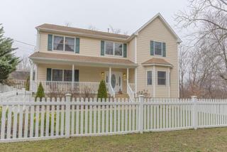 2 Monroe St, Matawan, NJ 07747-3207