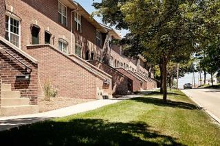 609 Fell Ave, Normal IL  61761-1628 exterior