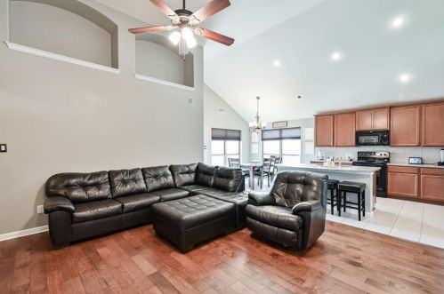 10432 Winding Passage Way, Fort Worth TX  76131-3986 exterior