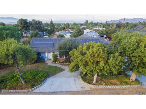 18110 Iris Ave, Riverside, CA 92508-9133