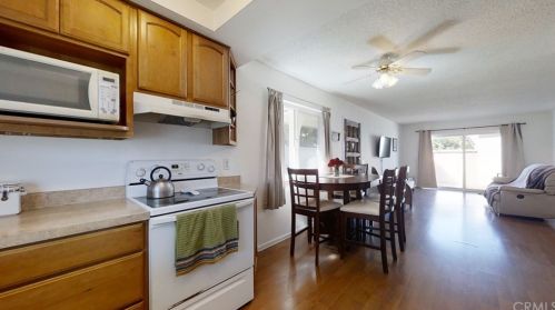 4001 Via Encinas, Cypress CA 90630-3431 exterior