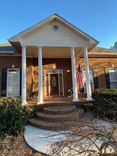 1265 Olympic Dr, Oxford, GA 30054-3243