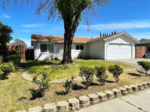 540 Redwood Dr, Vacaville, CA 95687-6224