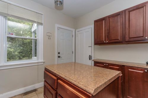 1418 Covedale Ave, Cincinnati OH  45238-3815 exterior