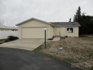 1640 6th St, Eagle Crest OR  97756-8580 exterior