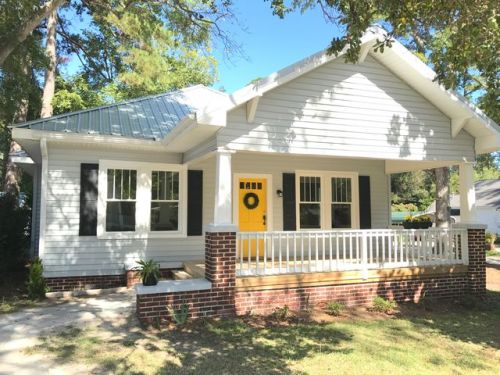 6650 Wilson St, Fountain, NC 27829-9602