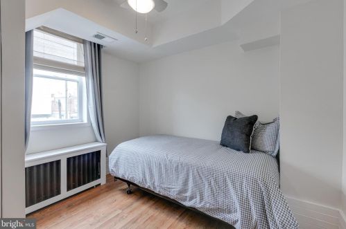 2676 Livingston St, Philadelphia PA 19134-5319 exterior