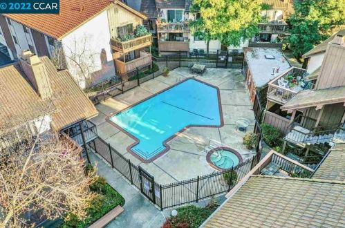 2055 Sierra Rd, Concord, CA 94518-2904