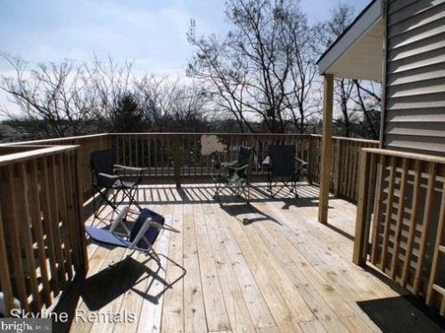 1930 Berks St, Philadelphia, PA 19121-2243