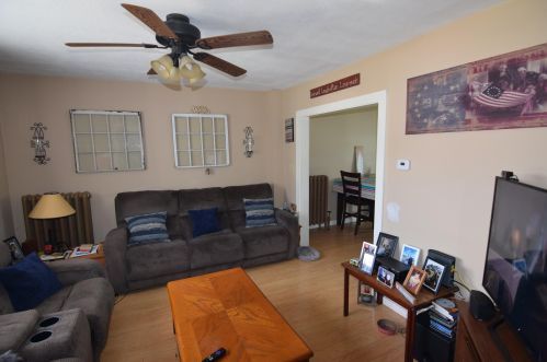 10 Walnut St, Unity, NH 03773-1316
