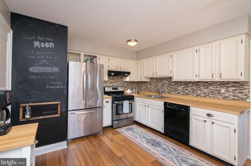 8743 Stockton Ave, Camden NJ  08109-3734 exterior