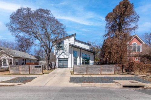 1104 2nd St, Austin, TX 78702-4217