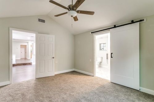 3451 Suffolk Dr, Fort Worth TX  76109-4523 exterior