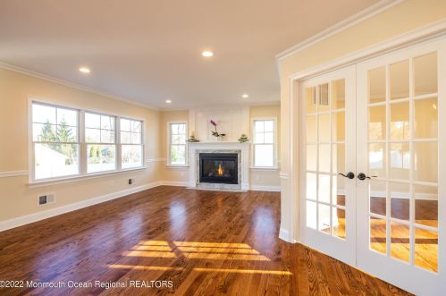 57 Louis Cir, Tinton Falls NJ  07701-6220 exterior