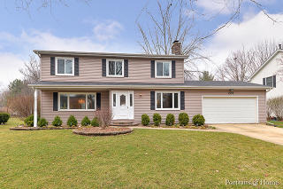 1309 Culpepper Dr, Naperville, IL 60540-8201
